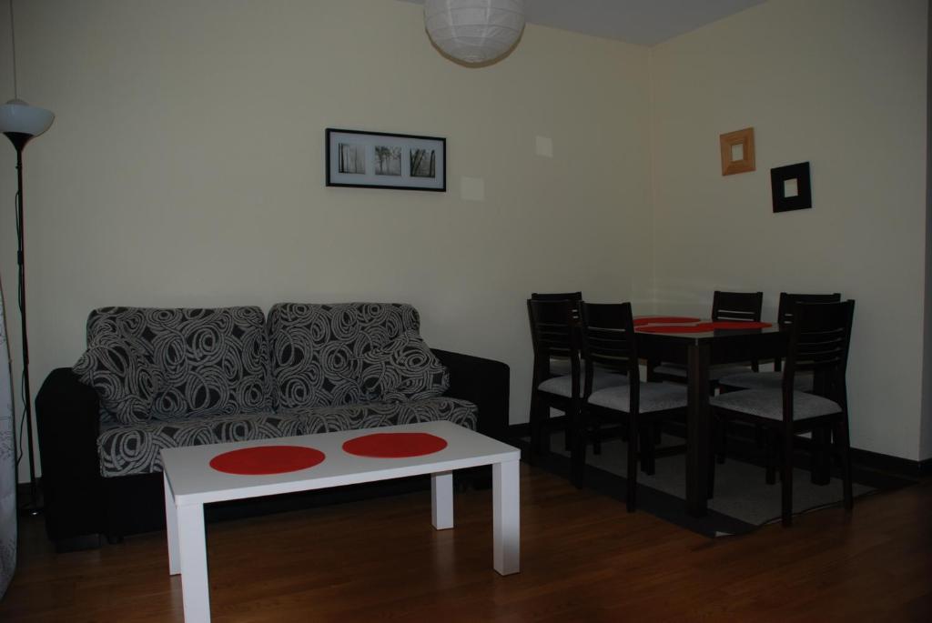 Avila Flats Soterrana Екстериор снимка