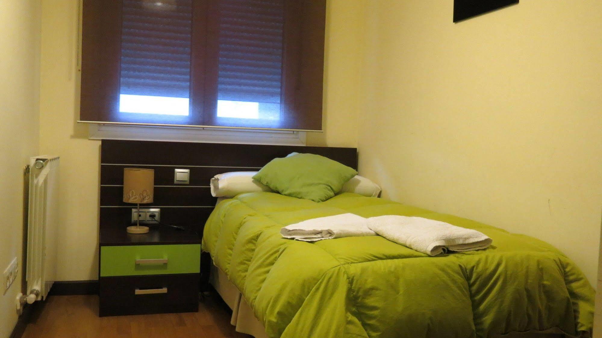 Avila Flats Soterrana Екстериор снимка